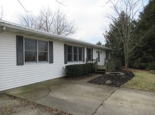 3 Sulky Ln, Pesotum, IL