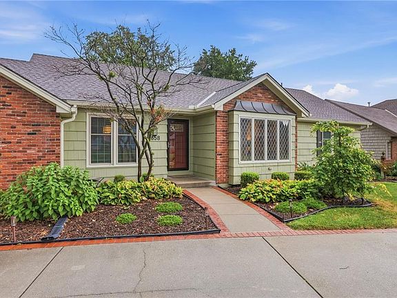 2nd image of 6658 Dearborn Dr
