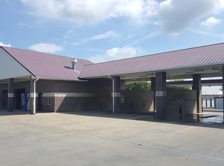 701 N Cline Rd, Coffeyville, KS 67337