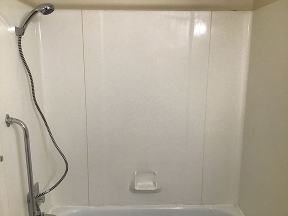 5th image of 410 S Smith St #11