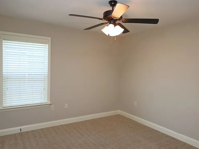 4110 Barrington Dr — Photo 9