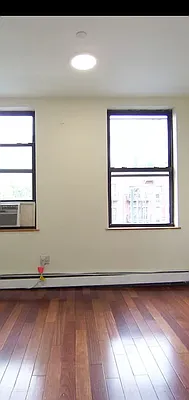 Rented by Oxford Property Group | media 10