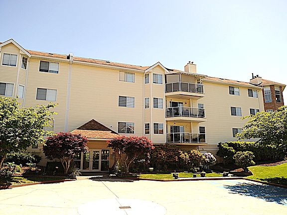 2nd image of 22611 116th Ave #104