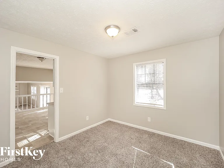 1292 Brookvale Dr — Photo 12