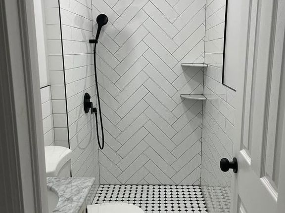 4th image of 1169 Dean St #1D