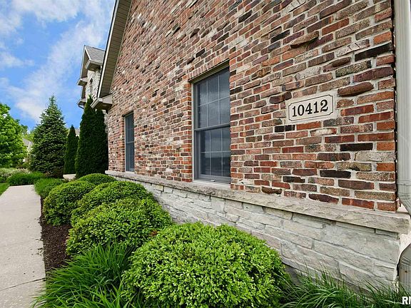 2nd image of 10412 N Attingham Park