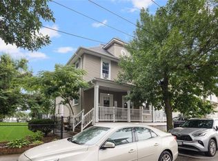 42 Sumner Ave, Cranston, RI 02920