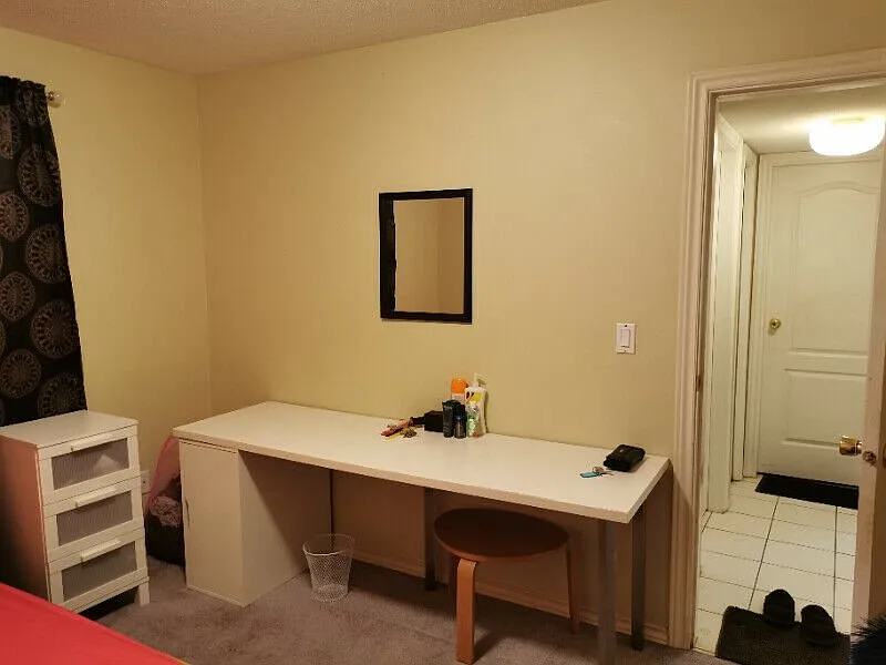 1 bed, 200 sqft, $850 — Photo 2