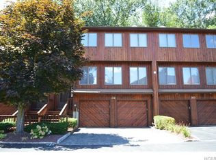 32 Omni Ct, New City, NY 10956