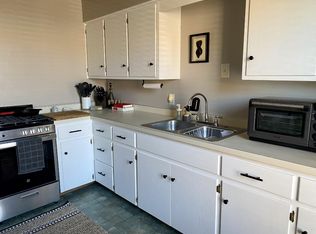 20 Washington St APT 2, Valparaiso, IN 46383