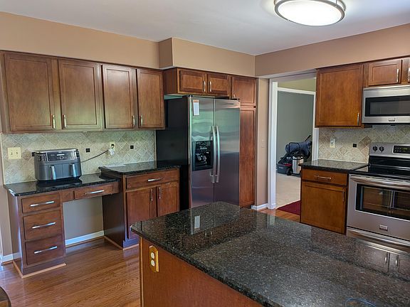 2nd image of 22248 Innsbrook Dr