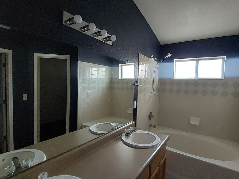12641 Tierra Tigre Ave — Photo 35