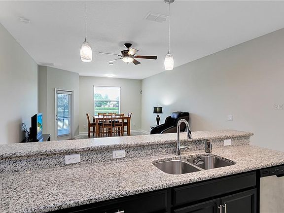 4th image of 15132 Harrington Cove Dr