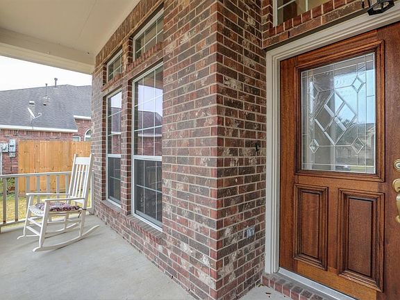 4th image of 4508 Lakefront Terrace Dr