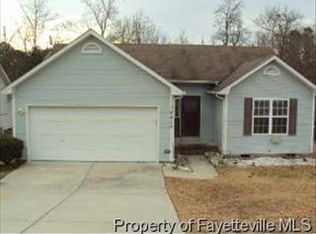 6459 Applewhite Rd, Fayetteville, NC 28304