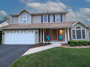 523 Jaquays St, Lockport, IL 60441