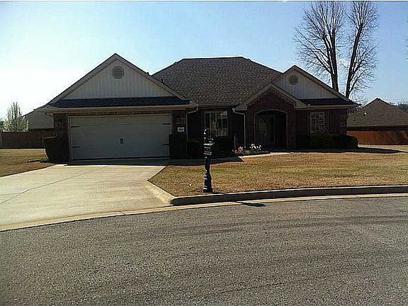 2nd image of 2431 Kaylonni Cir