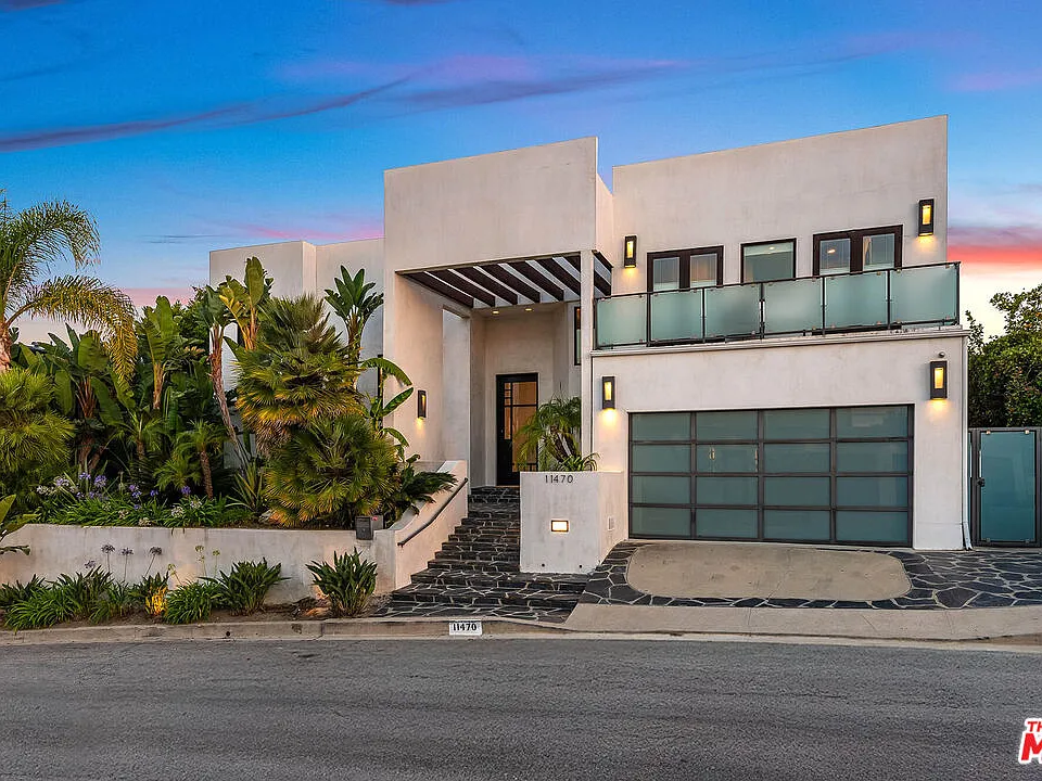 11470 Dona Evita Dr