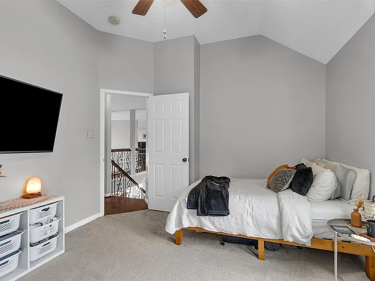 3002 E Lake Falls Cir — Photo 41