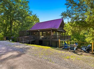1455 Honey Oaks Way, Sevierville, TN 37876