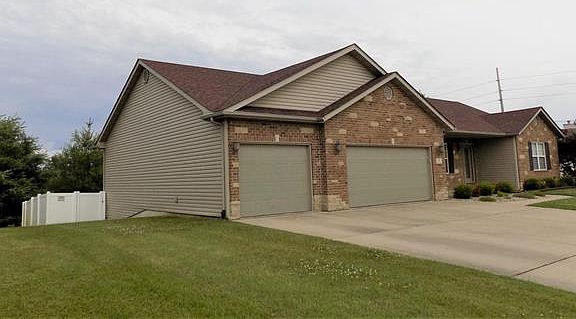 2nd image of 86 Raes Creek Dr