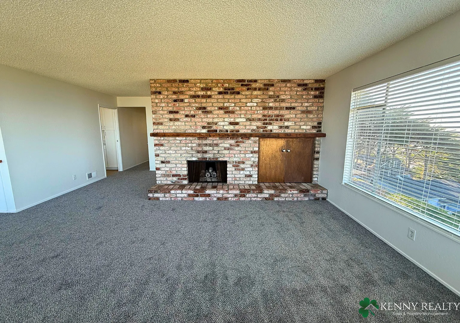 Remodeled 3BR/3BA Ocean-View Home on a Cul-de-Sac in Pacifica — Photo 4