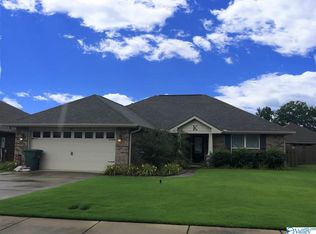 4618 Carrington Blvd SE, Owens Cross Roads, AL 35763