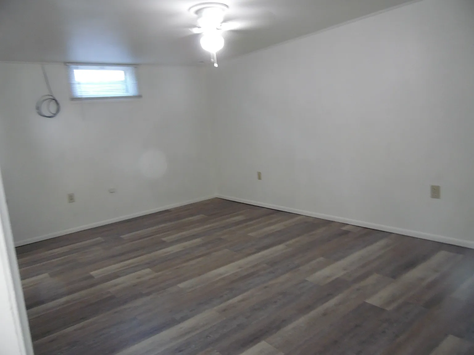 1137 W Gem Ave — Photo 2