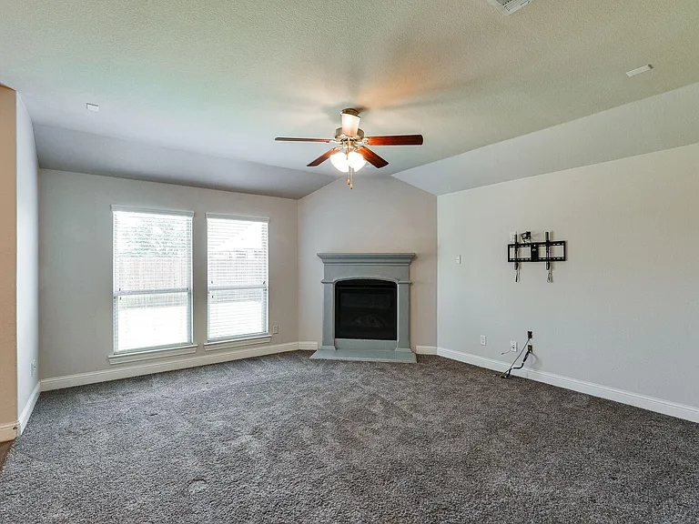 3801 Tunstall Dr — Photo 9