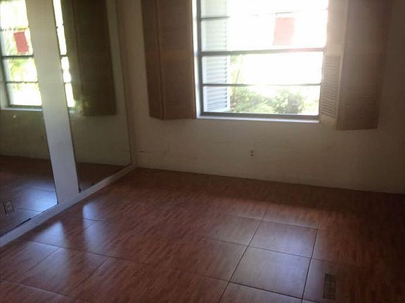 3rd image of 5602 Kimberton Way