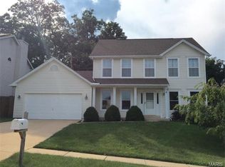 965 Chestnut Oak Dr, Saint Charles, MO 63303