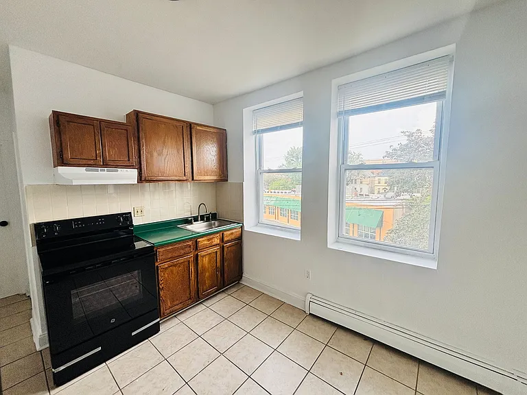 326 Old Bergen Rd #10E — Photo 1