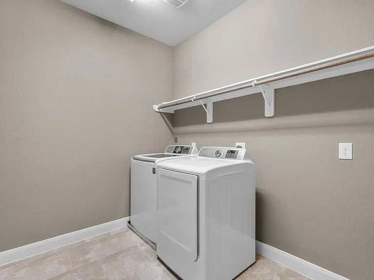 416 Via Regatta Dr — Photo 34