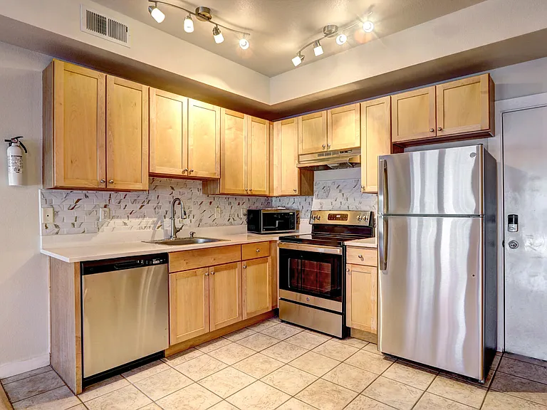 3244 Foundry Pl — Photo 11