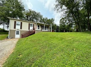 213 1st St, New Salem, PA 15468