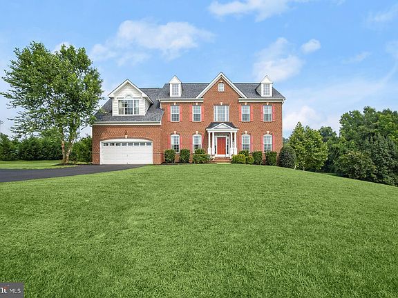 3rd image of 6700 Osborne Hill Dr