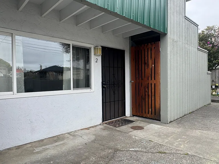 2304 Union ST — Photo 14