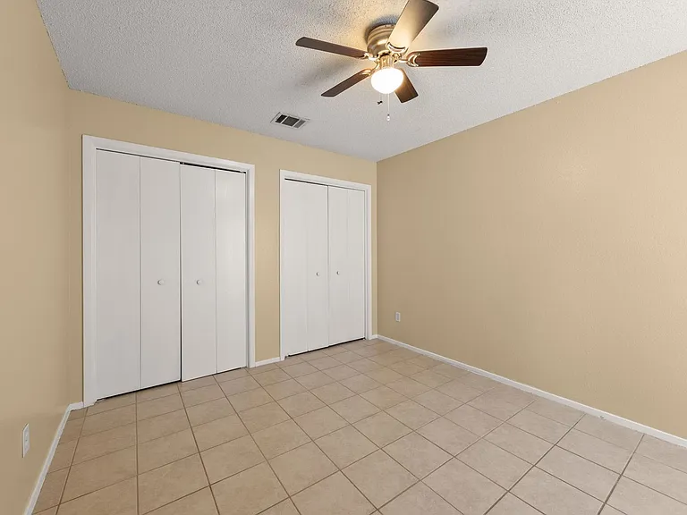 313 Greenlawn Blvd — Photo 20