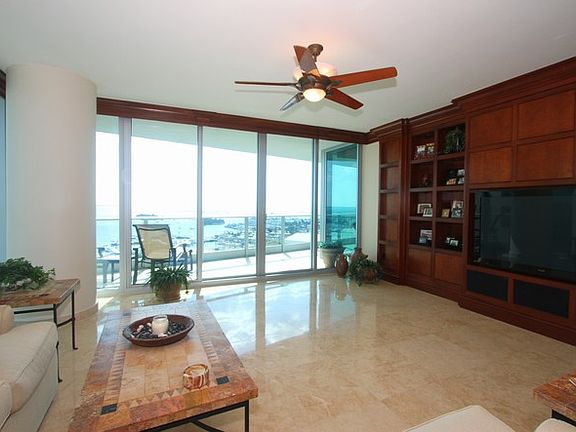 4th image of 2627 Bayshore Dr APT 1601