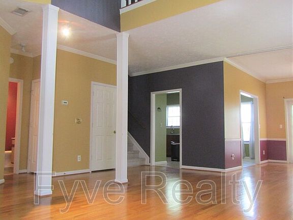 5th image of 611 Granby Hill Pl