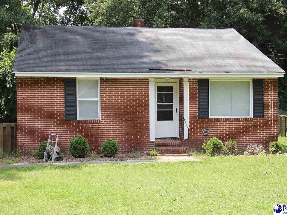 1st image of 304 S 10th St