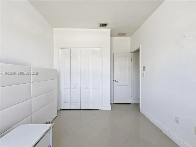 15184 SW 20th St — Photo 4