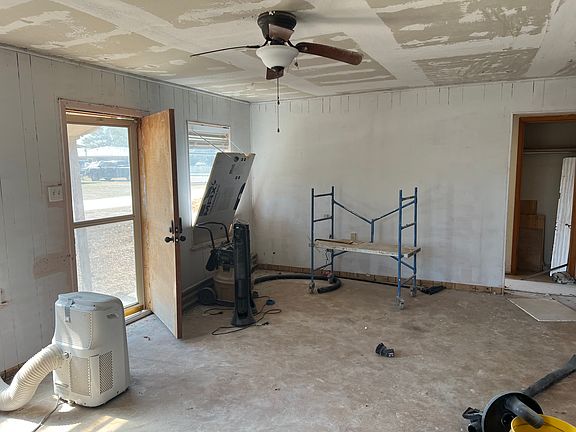 5th image of 295 Mystic Dr