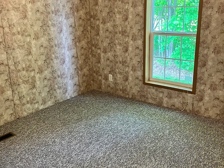 204 W Milton Rd #19 — Photo 10