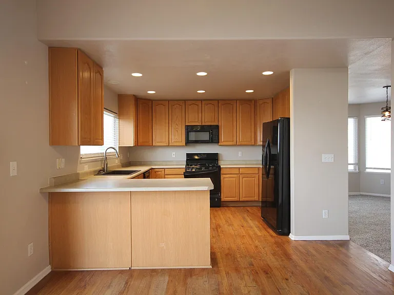 4224 Aryshire Ln — Photo 10