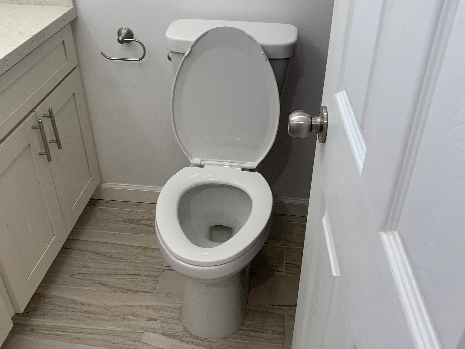 2 bed, 800 sqft, $2,299 — Photo 3