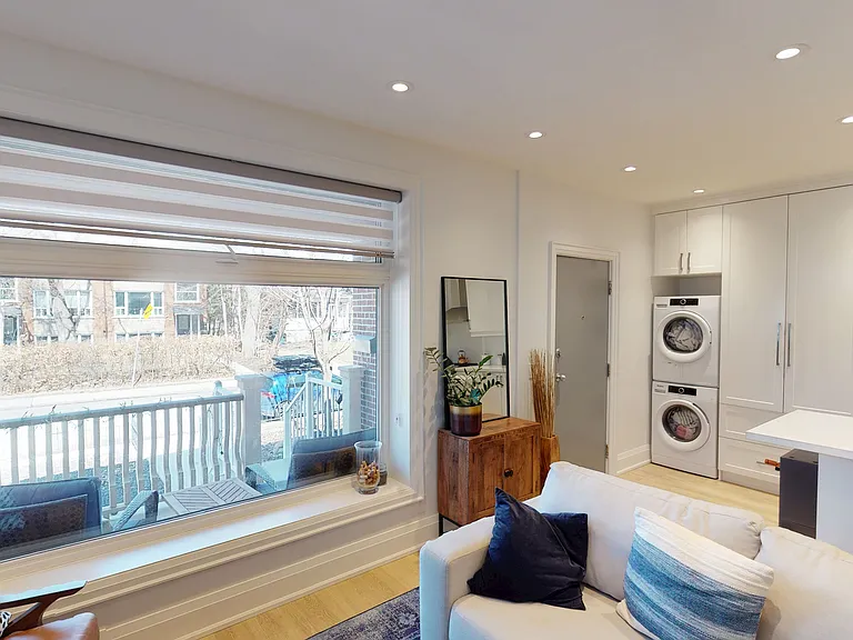 49 Dewson St #1F — Photo 6