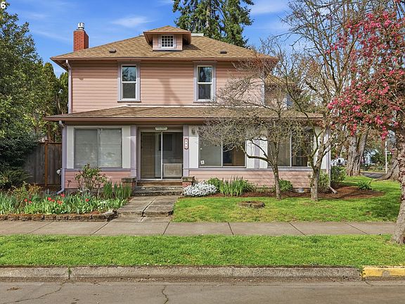 3rd image of 446 E St