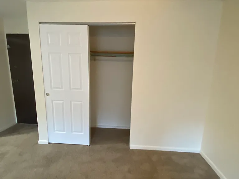 1217 Harbor View Dr #1217 — Photo 6