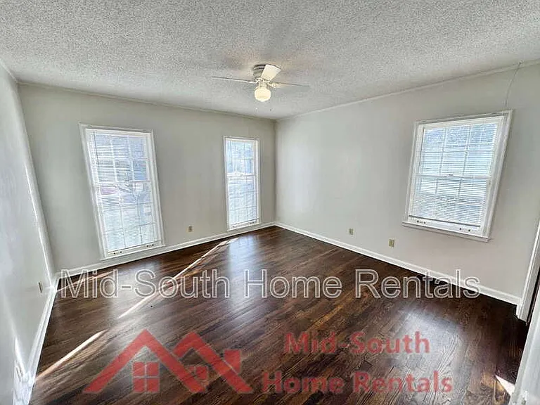 135 Greer St — Photo 12